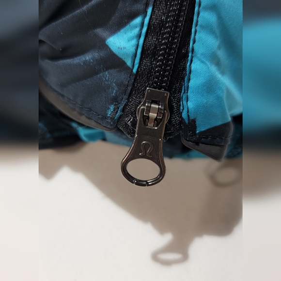 Lululemon Back Pack It Jacket Size 12 - Picture 8 of 16
